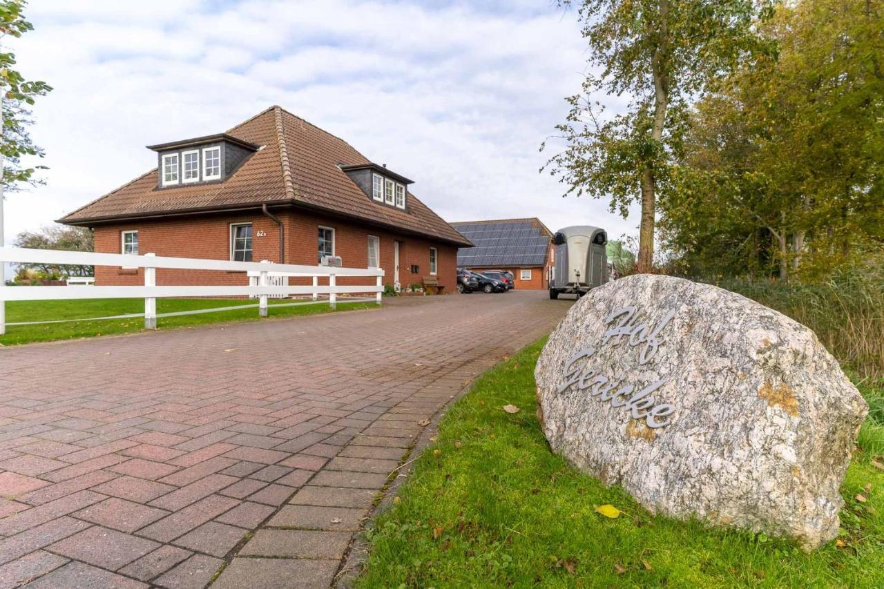 Bi-Uns-To-Hus Tönning Exterior foto